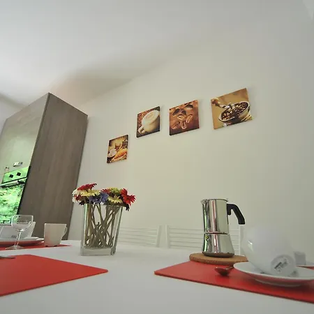 Rodia Residence *